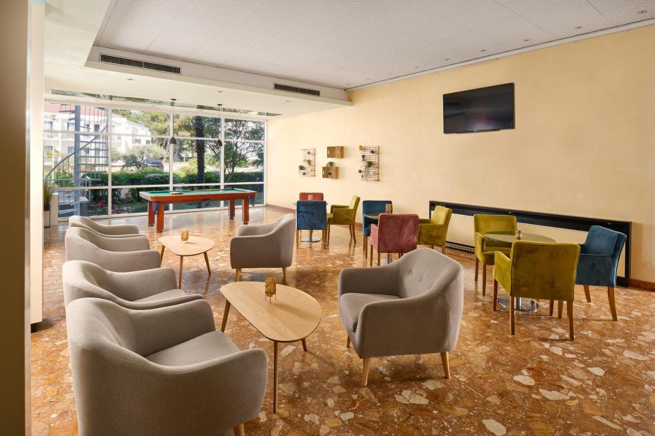 Hotel Imperial Vodice Bagian luar foto